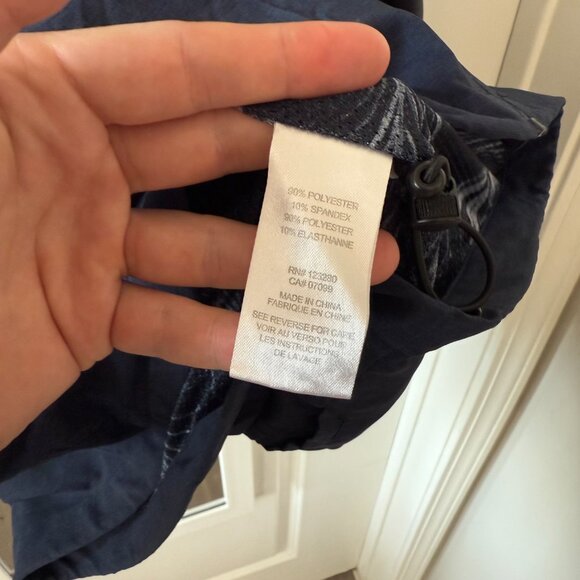 TravisMathew Colorblock Full Zip Jacket Size: XL Color: Navy / Charcoal - Picture 3 of 4